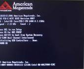 Screenshot der Einschaltmeldungen eines PCs mit einem BIOS Marke American Megatrends