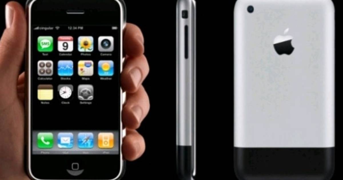 Купить первый айфон. Iphone 2007. Iphone 1 2007. Apple iphone 2007 год. Эпл 1 айфон.