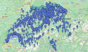 Schweizer Karte von Badi-Guide mit markierten Bademöglichkeiten
