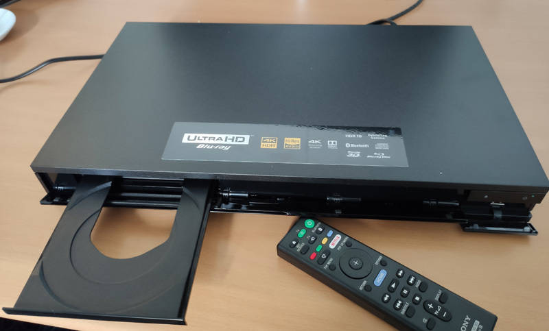 Test: Blu-ray-Player Sony UBP-X800M2 - pctipp.ch