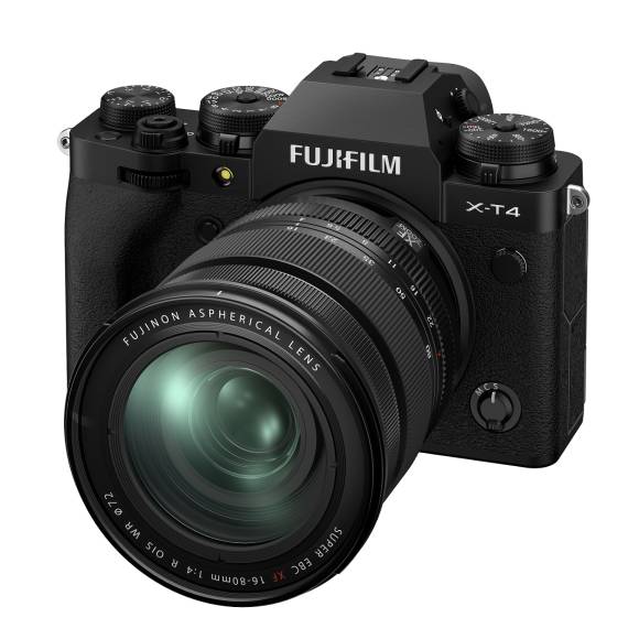 Fujifilm X-T4 front 