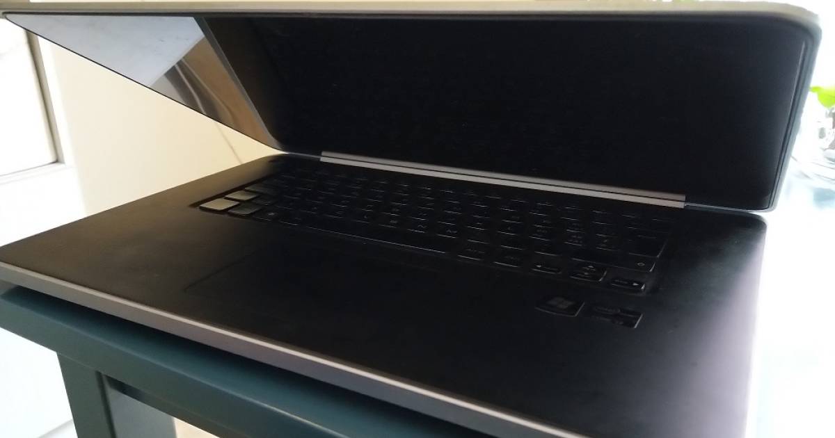 Wie-bekomme-ich-dieses-Notebook-Geh-use-auf-