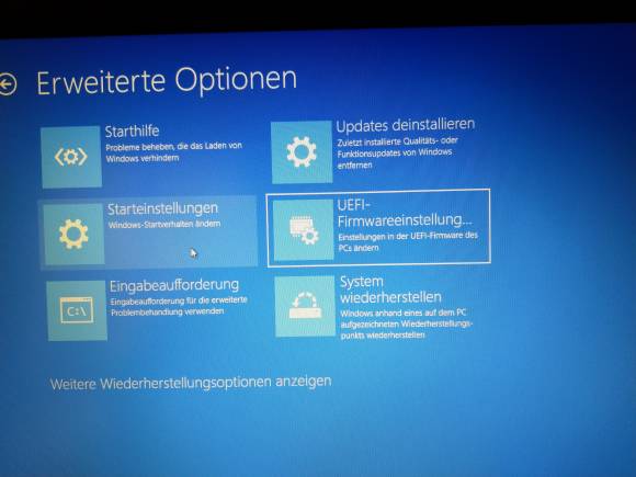 Hier gehts zu den BIOS-/UEFI-Einstellungen Foto des Bildschirm mit der UEFI-Bootoption