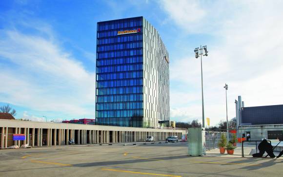 Foto des Postfinance-Hauptsitzes in Bern 