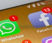 WhatsApp-Facebook