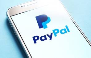 PayPal-App auf Smartphone 