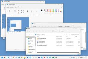 Screenshot Windows Desktop mit zwei Explorer- und Paint-Fenstern 