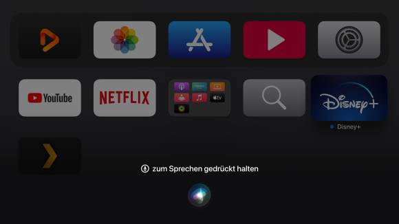 Screenshot zeigt das Siri-Symbol am unteren Rand des Fernsehers
