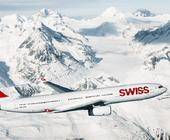 Ein Swiss-Flugzeug über den Alpen