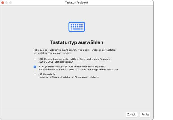 Der Screenshot zeigt die Auswahl der Tastatur nach ISO, ANSI oder dem japanischen JIS
