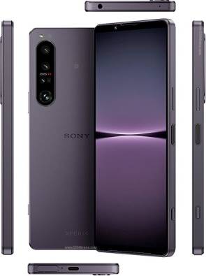 Das Sony Xperia 1 IV in einer Art Grau-Dunkelviolett 