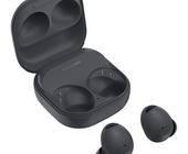 Die Samsung Galaxy Buds 2 Pro, hier in Schwarz, daneben ihr Ladecase