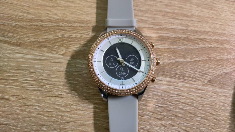 Hybrid smartwatch black friday store