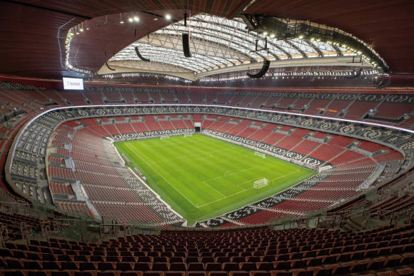 Blick in ein Fussballstadion 