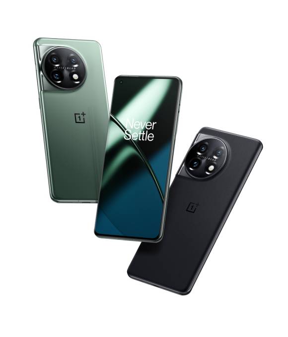 Das OnePlus 11 5G in Pastellgrün und Schwarz 