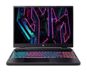 Das Acer Predator Helios, aufgeklappt, mit bunt beleuchteter Tastatur