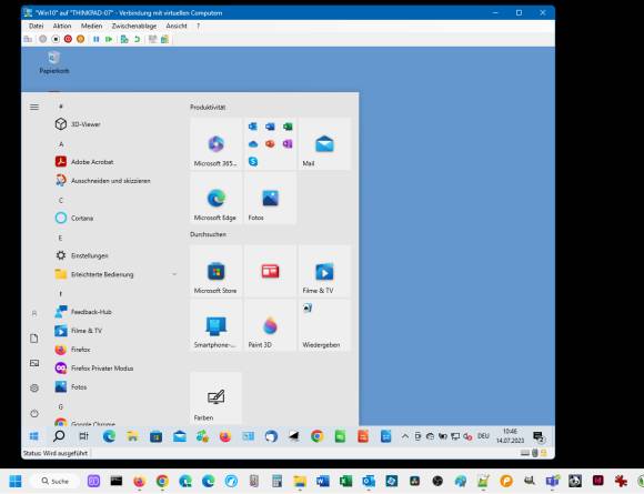 Screenshot zeigt eine virtuelle Windows 10 Maschine auf einem Windows-11-Desktop 