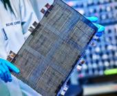 Teil einer Strukturbatterie, aus der Karosserien gebaut werden